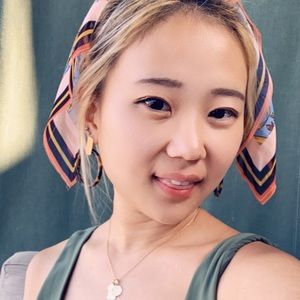 Meet your Posher, Stacy